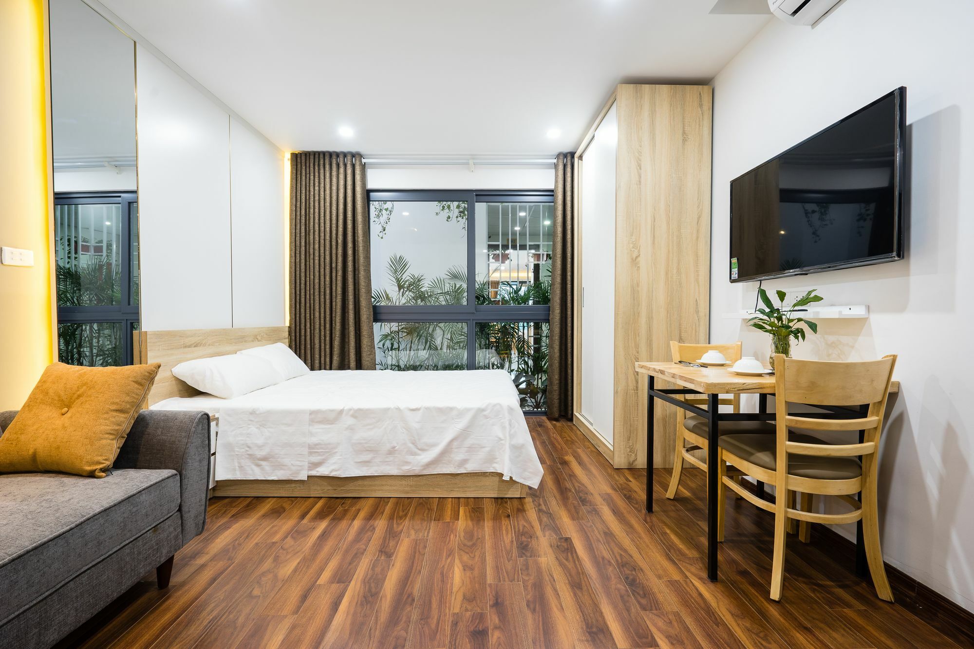 Ann House Hotel And Apartment Ханой Екстер'єр фото